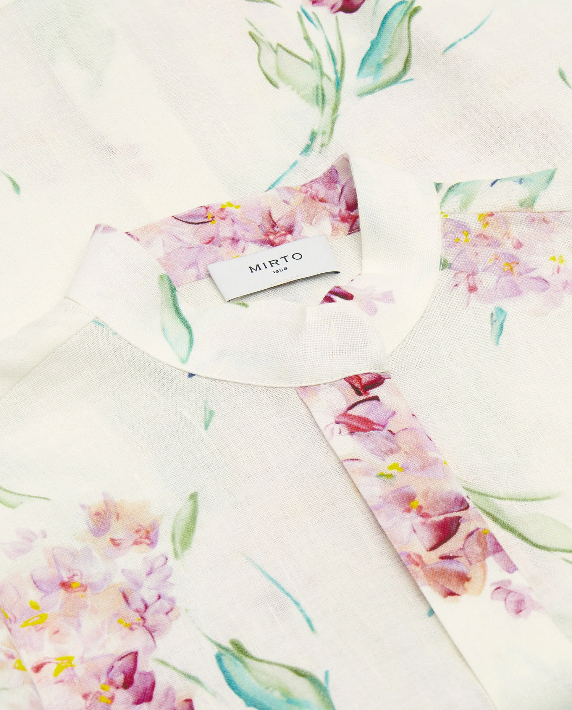Camisa blanca estampado floral de lino algodón - Image 5