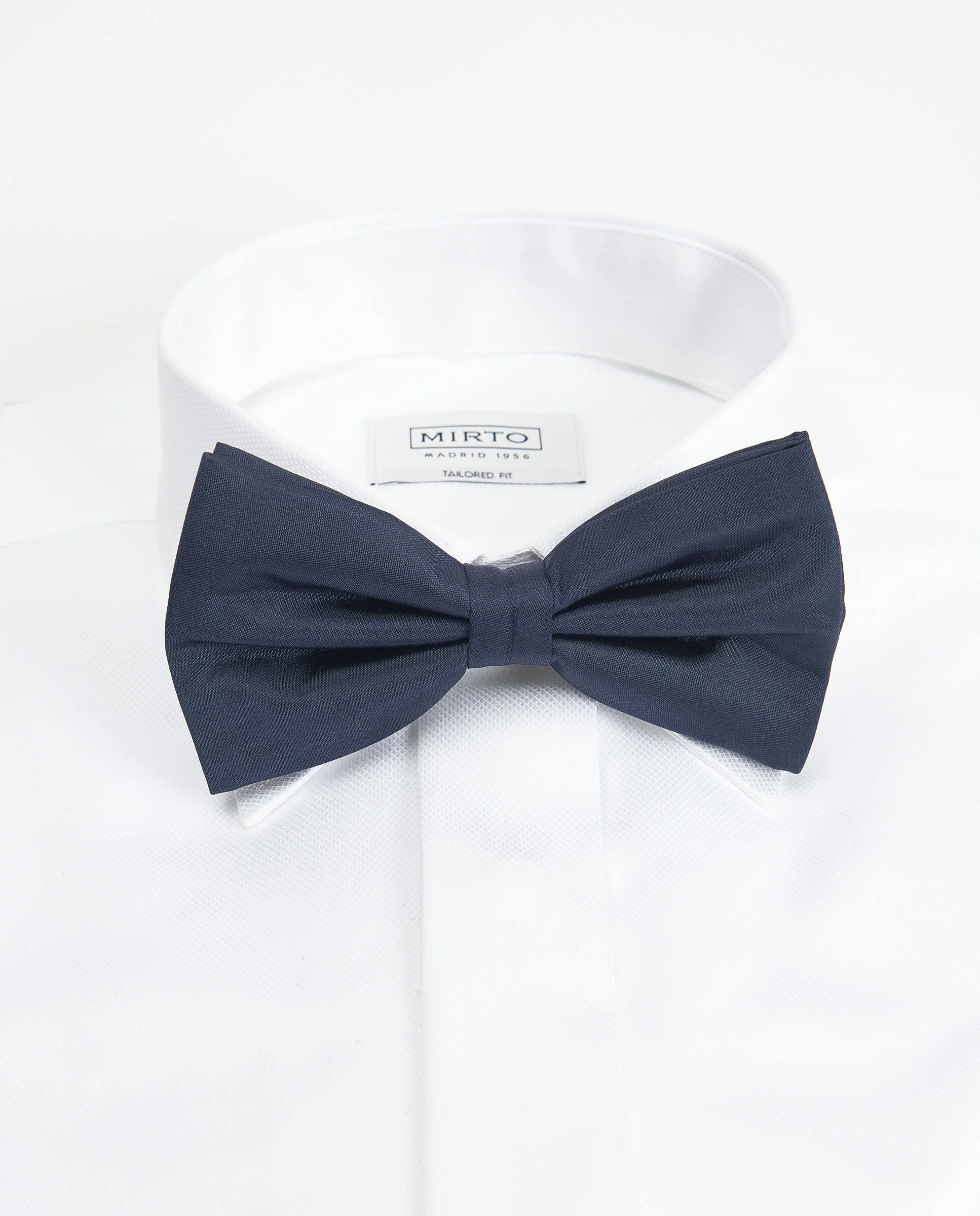 Camisa esmoquin punta de diamante semi-entallada - Image 5