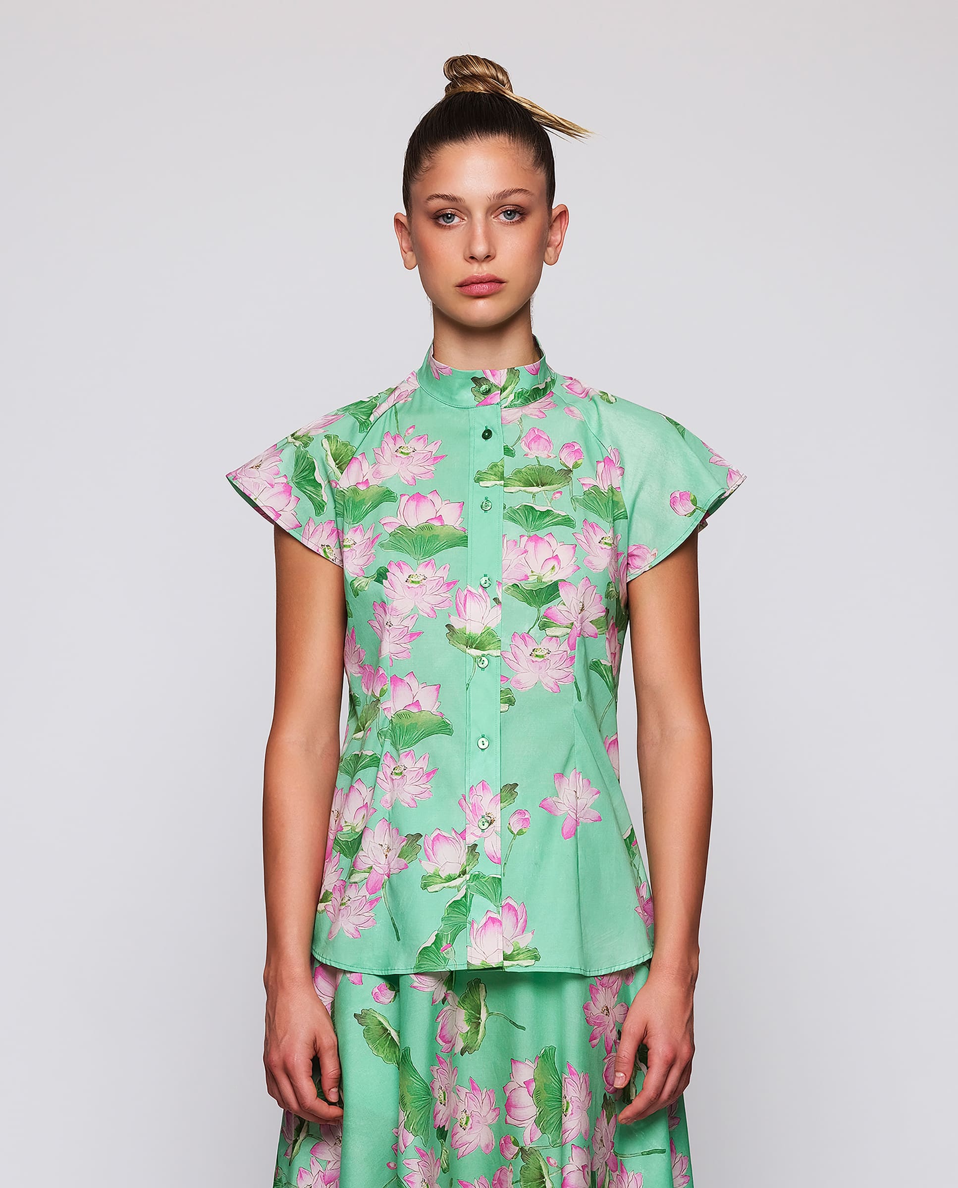 Camisas & Blusas